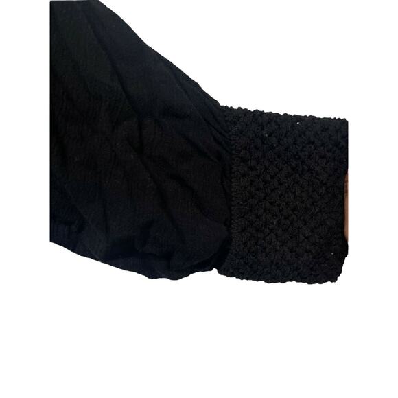 volcom black long sleeve Crinkle Gauze crochet sleeve waist dress Size M - Picture 3 of 7